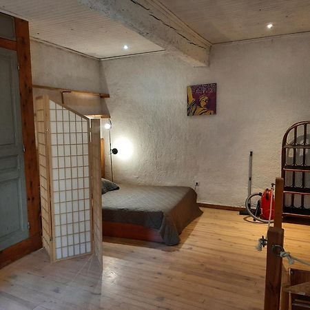 L Oustau Des Arenes Apartment Арл Екстериор снимка